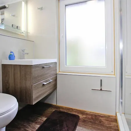 Vieting Direkt Am Eldeufer In Parchim, Cleaning Included Дом отдыха *