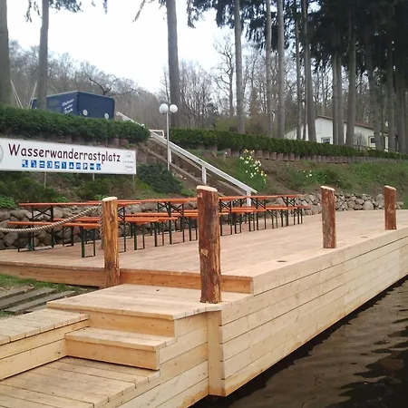 Vieting Direkt Am Eldeufer In Parchim, Cleaning Included Дом отдыха